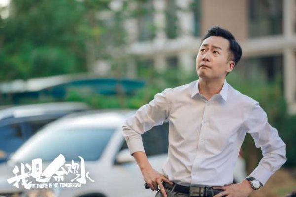 他长着一张坏人脸，曾因演樊胜美哥哥被骂，如今42岁婚姻却成谜