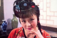 原创 红楼梦里的痴情女,痴等心上人多年却被嫌弃,最终拔剑自刎