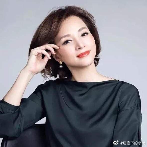董卿