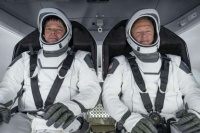 原创 美国国家航空航天局,SpaceX不顾冠状病毒,推进历史性首次飞行