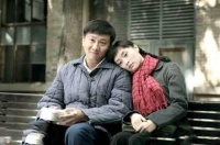 其貌不扬的男演员,裸婚娶小4岁美女同学,如今45岁婚姻很幸福