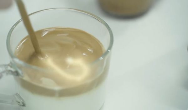 王源制作的咖啡