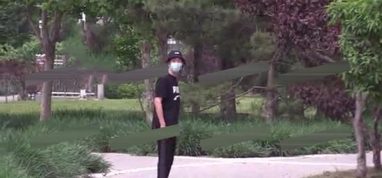 李现怒斥跟拍者