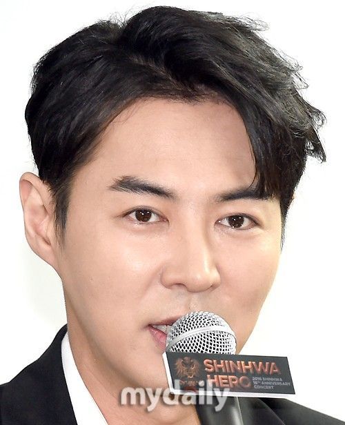 神话成员Junjin（朴忠栽）