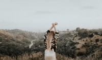 世界有多少的道理，是后来那些不起眼的经历，慢慢的，就懂得了