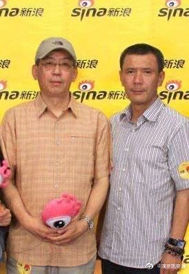 姚安濂晒与彦小追的合影旧照