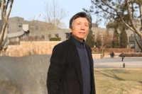 两会话题 | 文艺家要投身时代洪流