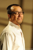 北京人艺演员仇晓光因病逝世,李六乙悼念“好人哥哥”