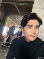 杨丞琳迎36岁生日 贺军翔为多年好搭档送暖心祝福