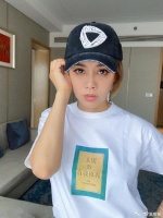 宁静霸气回应被粉丝催练rap:在边缘试探很危险