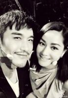 胡兵为瞿颖庆生：每个年龄段都有美好故事的发生