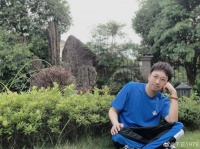 于正再发文谈明星片酬：大部分演员哪有那么多钱