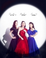 黄圣依发文表白伊能静张萌：我们做到了1+1+1﹥3