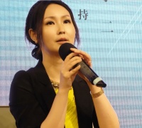 专访｜任晓雯：小说要与轻松、冷漠的道德判断为敌