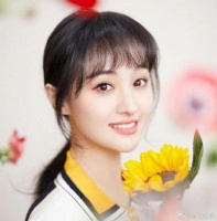 郑爽名誉权遭部分网络用户侵犯 已起诉至法院