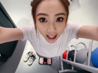 进健身房最紧张的时刻！邓紫棋称体重只有44kg