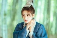 原创             漂亮书生：雪文曦女扮男装与风承骏相识，他何时才能看穿对方的身份？