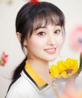 原创             2020年1月1日整点，郑爽重返新浪微博为大伙儿送上新年寄语