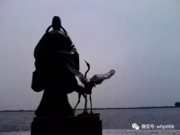 “诗仙”李白不是天上人，他也有三大俗：喝酒、好色、拍马屁