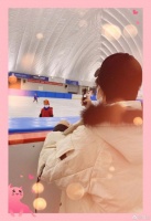 母爱爆棚！刘璇二胎孕晚期仍坚持给大儿子陪练