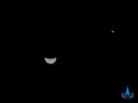 “天问一号”任务探测器传回地月合影