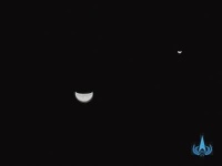 奔火路上的天问一号，给地月拍了张合影