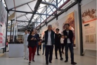 马未都博物馆有很多珍品，却为何从不收藏字画？原因太实在