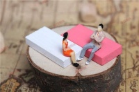 清华大学宣传片爆红网络：别再说名校不重要，那是你去看世界的路