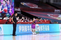 泪目！张庆鹏：我还是从前那个少年