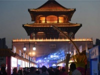 疫情下的暑期 中国人展现谨慎乐观情绪