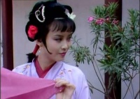 《红楼梦》中，尤三姐跟贾珍究竟有没有关系？这一细节暗示答案