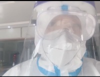 大连小伙笑对再进隔离区热出花癣斑：打败我的是天真热！