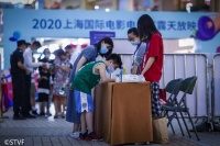 记者手记｜上海电视节中两个难忘的瞬间