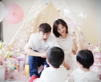 女儿问谢娜散步走什么路 回答“回家的路”超暖心