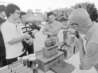 漳浦百场带货走进盐场