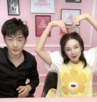 辛有志张雨绮开撕？快手：误会了！辛巴掏钱，她不知道