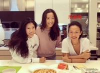 林青霞32岁继女近照曝光 素颜出镜状态好