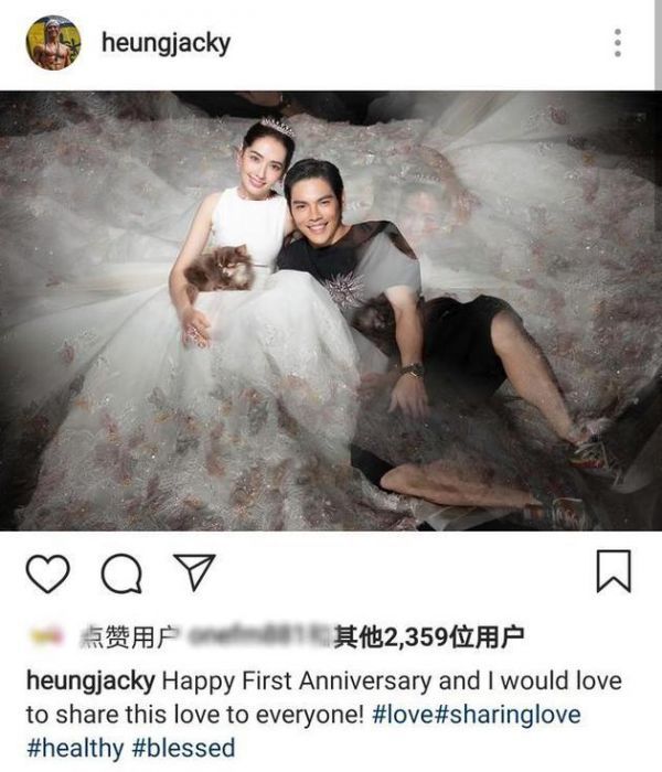 向佐庆祝与郭碧婷结婚一周年