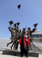 北京理工大学教授：研究生做论文时，提不出问题，大都由导师代劳