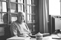 著名法语翻译家郑克鲁去世，曾译《悲惨世界》《茶花女》等