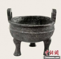 商代晚期甲骨等49件国家珍贵文物亮相广州