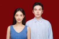 演员黄一琳晒照宣布结婚：从今往后 “宝”证幸福