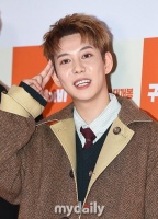 韩星朴经被曝曾对同学校园暴力 回应称想登门道歉