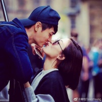 杨怡庆与罗仲谦结婚4周年：感谢缘分遇见彼此