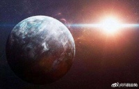 天文学家发现太阳系外第一颗行星