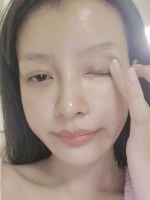 糗大了！孙怡泡裸汤被偶遇还要了合影 粉丝笑翻