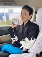 黄奕晒陈凯歌三年前为自己写的诗 接受郭敬明批评