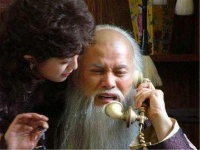 张大千教女儿12岁同学画画，6年后娶她为妻，送她一幅画卖4377万