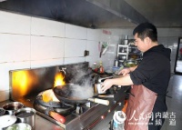 【文化扶贫在行动】“农家乐+庭院经济”唱响脱贫致富新乐章