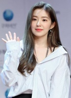 Irene耍大牌事风波未平 RedVelvet取消粉丝见面会